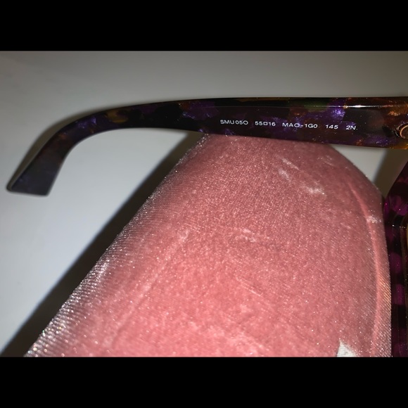 MIU MIU tortoise deisgn sunglasses - Picture 3 of 5